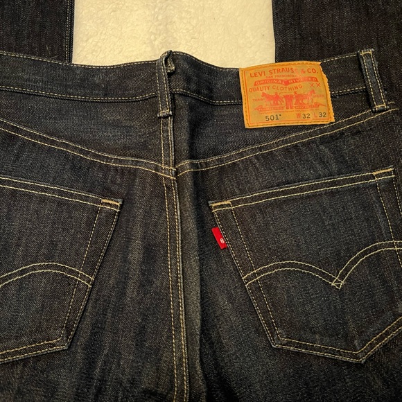 Men Levi 501 jeans - Picture 2 of 3